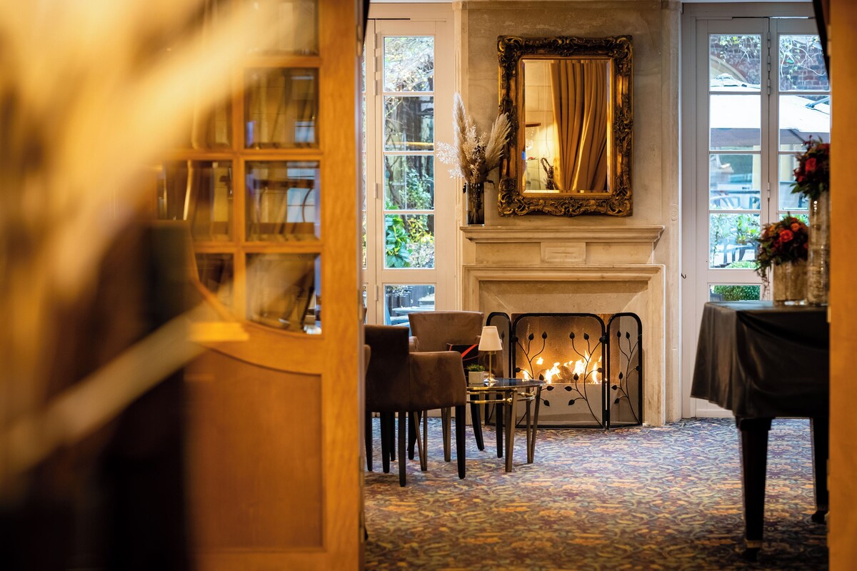 Brussels Hotel