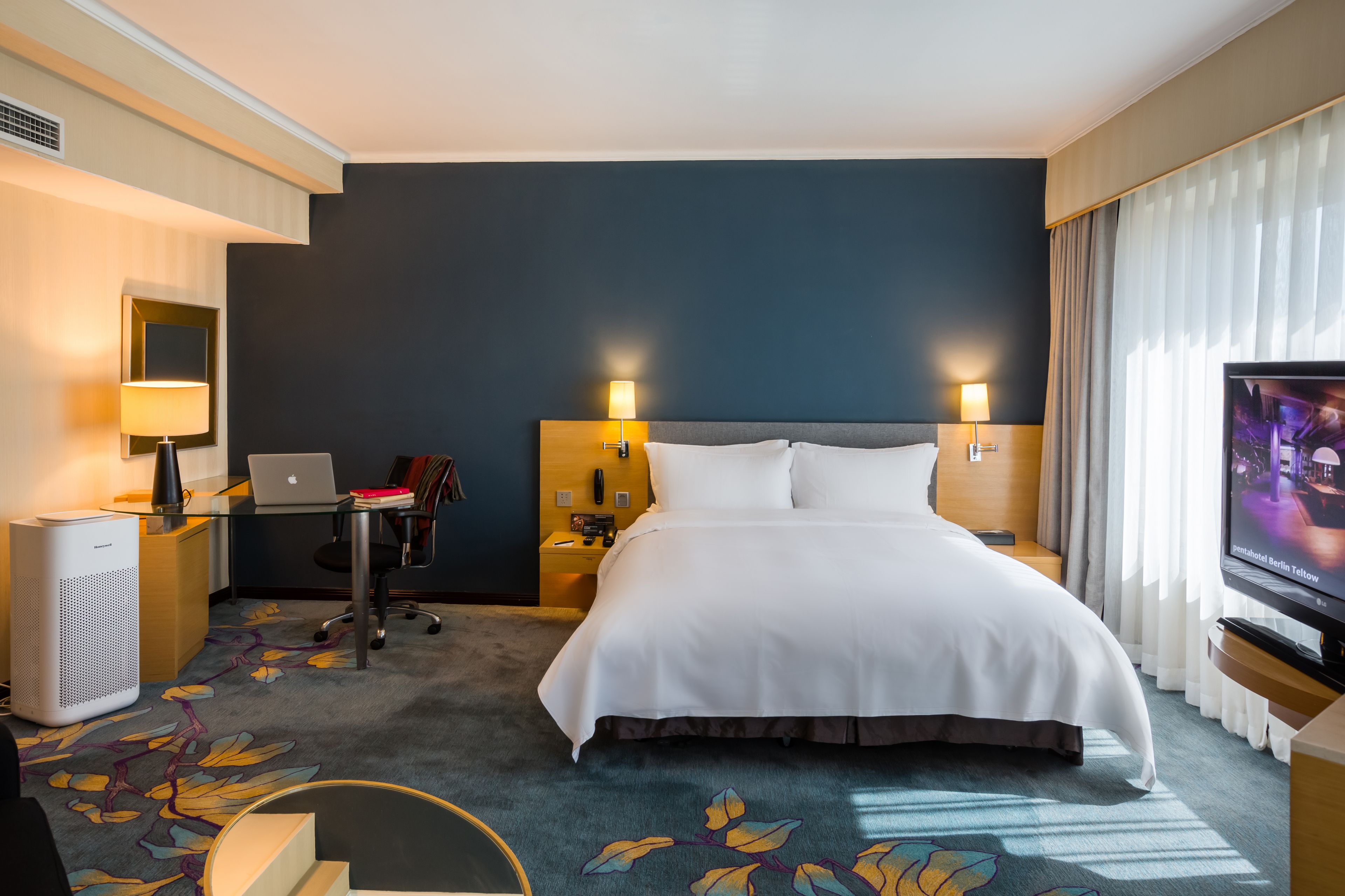 premium bedding, down duvets, select comfort beds, in-room safe