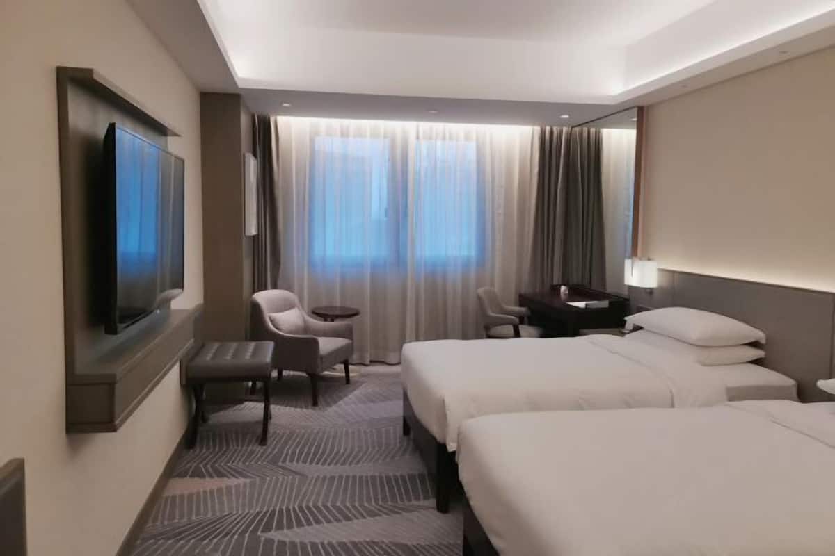 Minibar, in-room safe, desk, blackout drapes