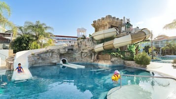 Indoor pool, 4 outdoor pools
