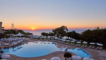Indoor pool, outdoor pool, pool loungers