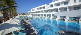 愛琴海艾立亞松度假村 