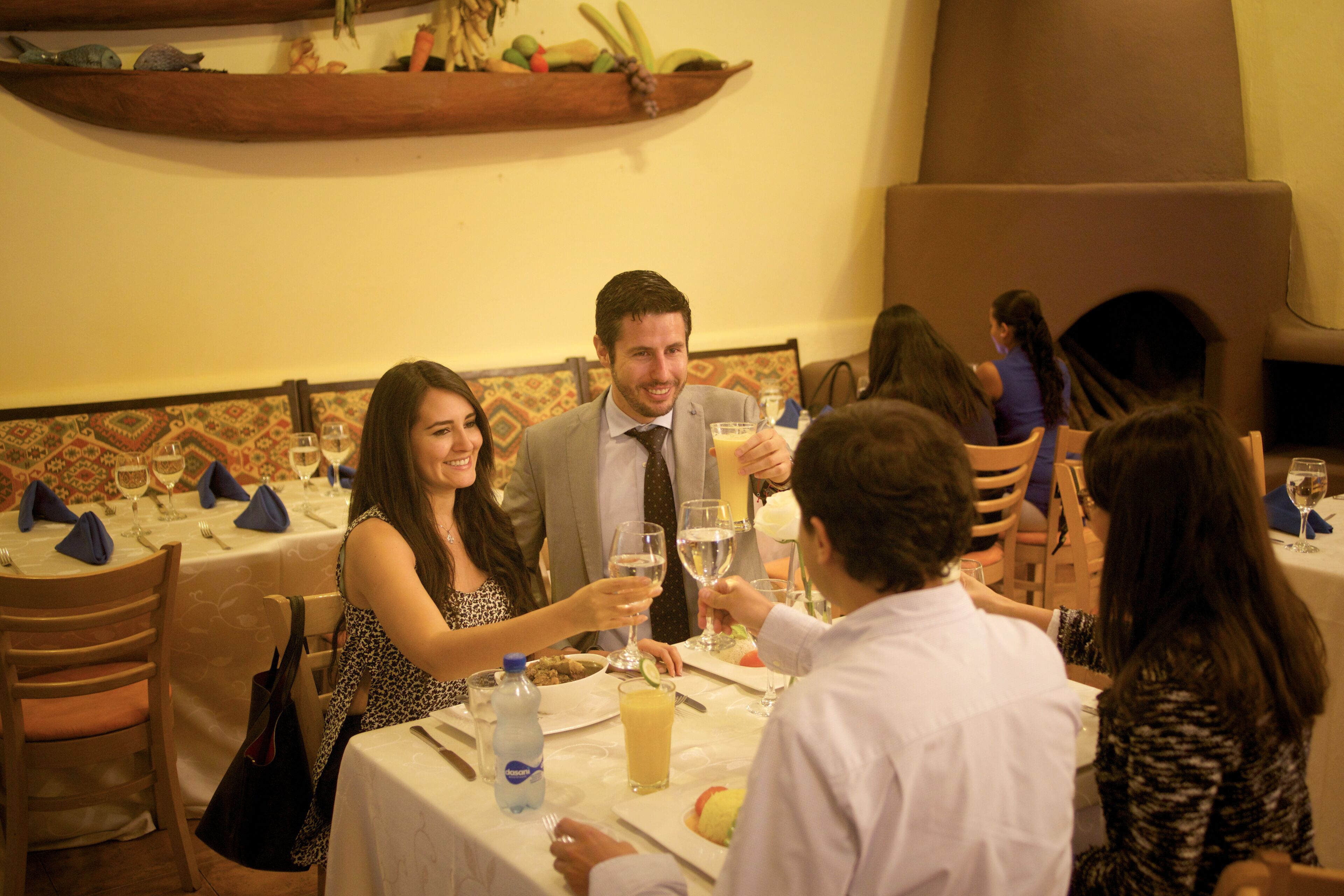 breakfast, lunch, dinner served; international cuisine