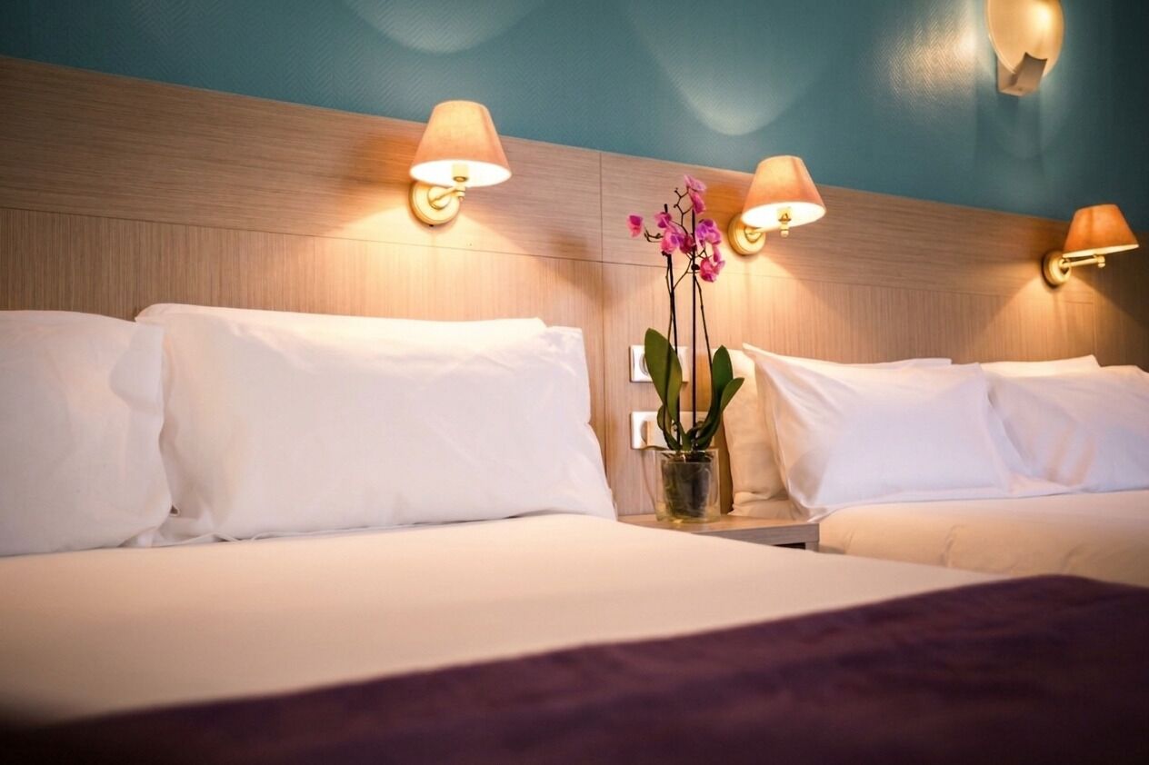 Comfort Room, 2 Double Beds | Premium bedding, pillow-top beds, in-room safe, desk