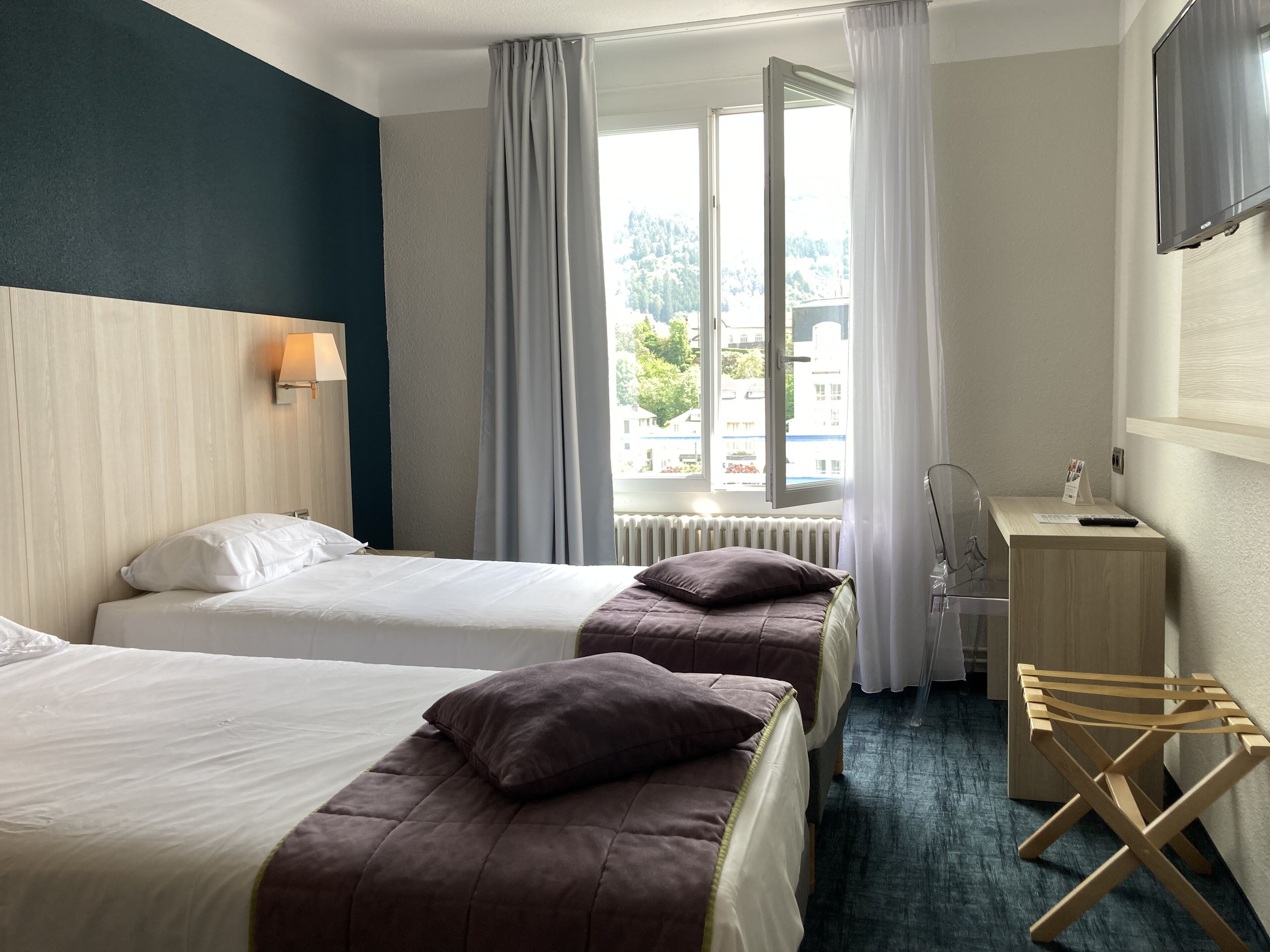 Premium bedding, pillowtop beds, in-room safe, individually decorated