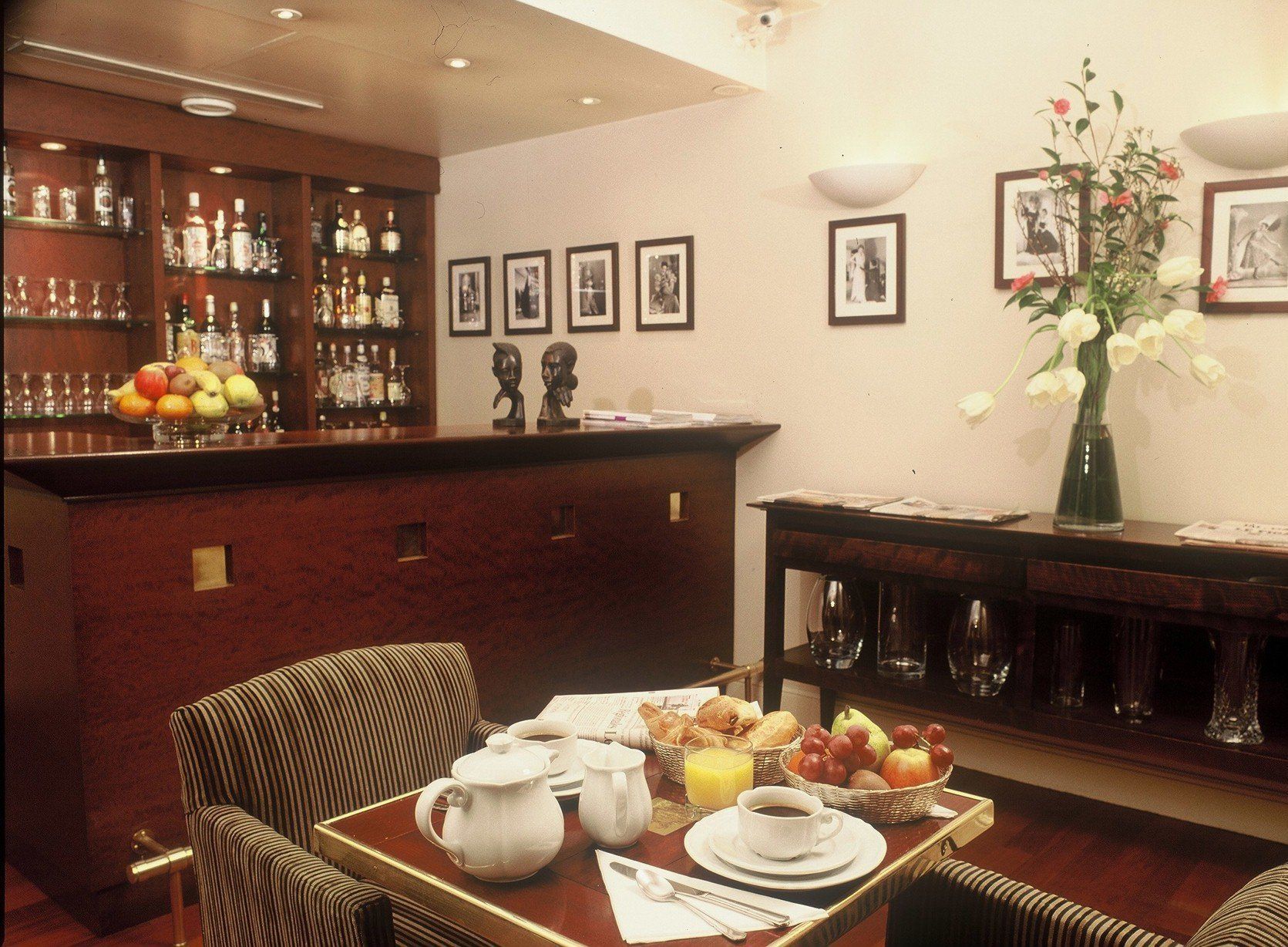 daily buffet breakfast (eur 15 per person)