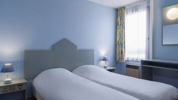 Iron/ironing board, free cribs/infant beds, rollaway beds, free WiFi