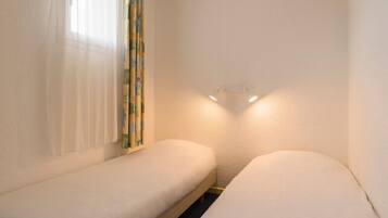 Iron/ironing board, free cribs/infant beds, rollaway beds, free WiFi