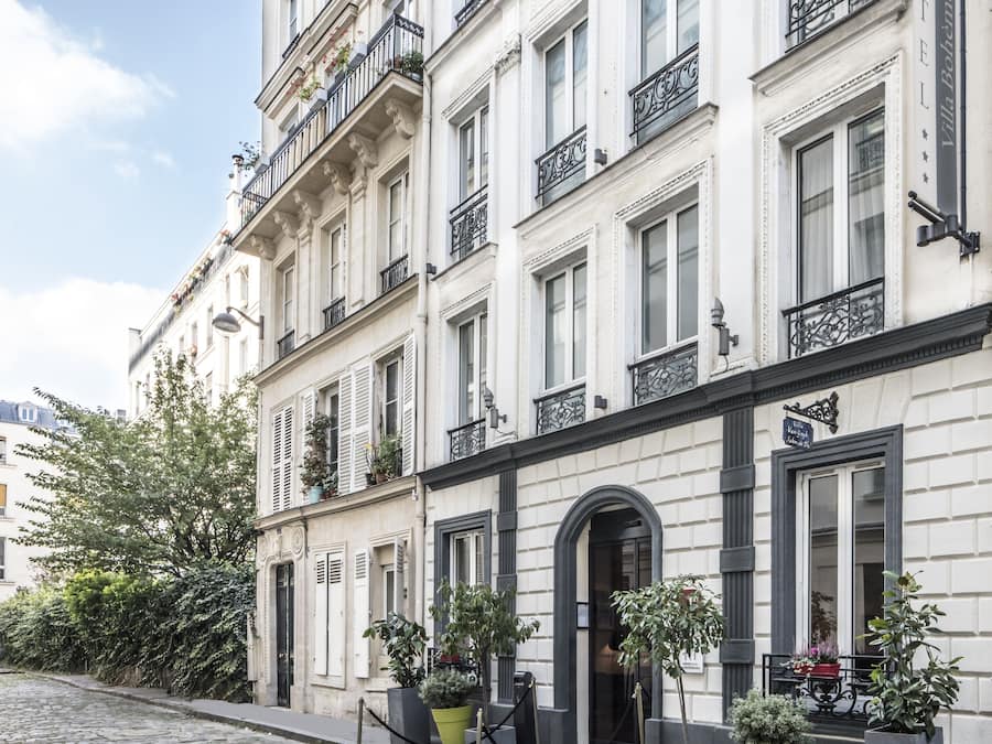 Fachada da propriedade