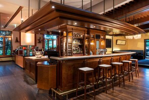 Bar (in der Unterkunft)