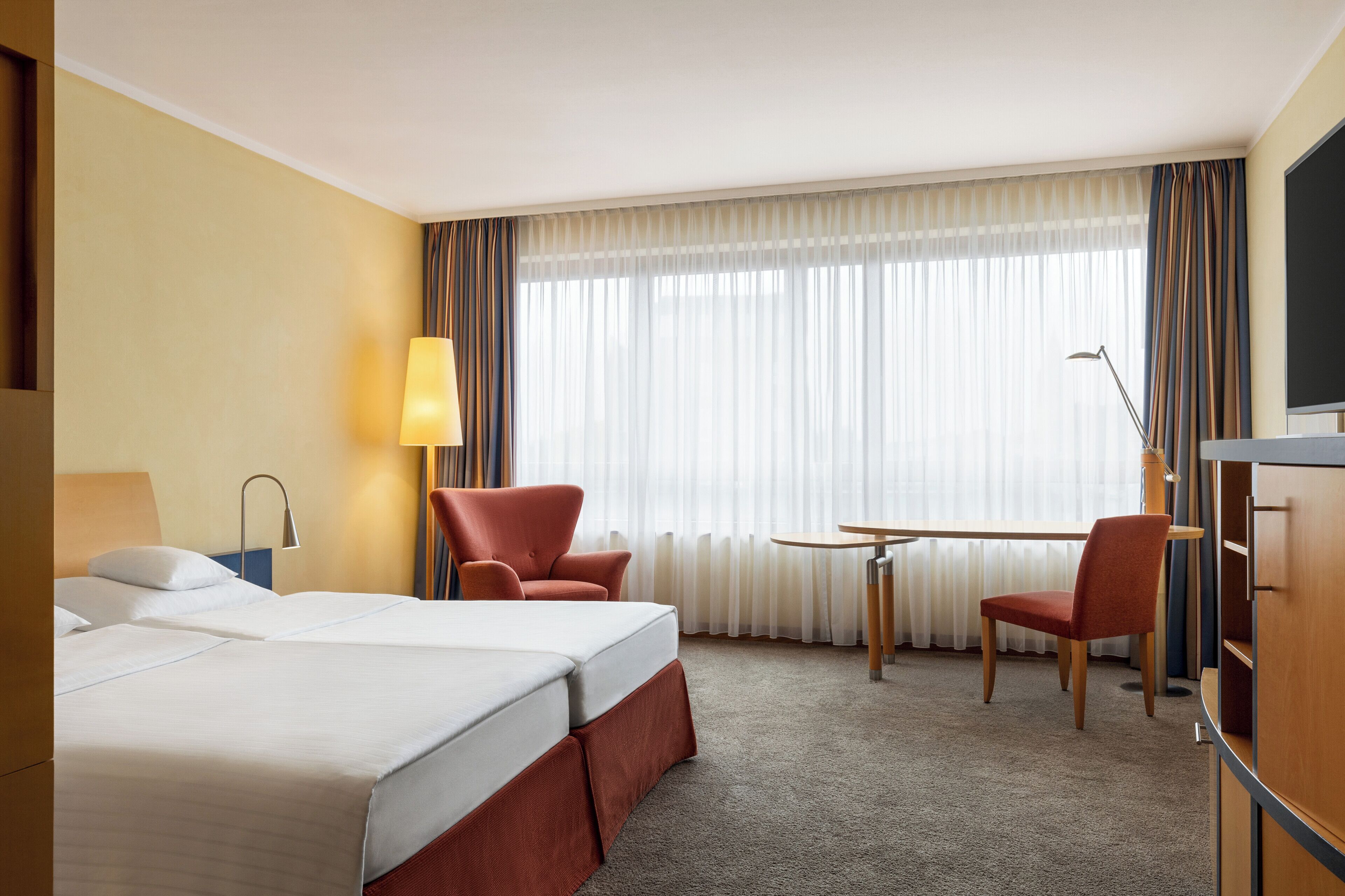Standard Double Room | Hypo-allergenic bedding, in-room safe, blackout drapes, soundproofing