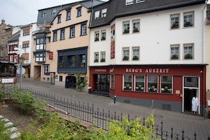 Sauna, steam room, body treatments, aromatherapy, hot stone massages - AKZENT Hotel Berg´s Alte Bauernschänke (Ruedesheim am Rhein)