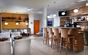 Bar (in der Unterkunft)