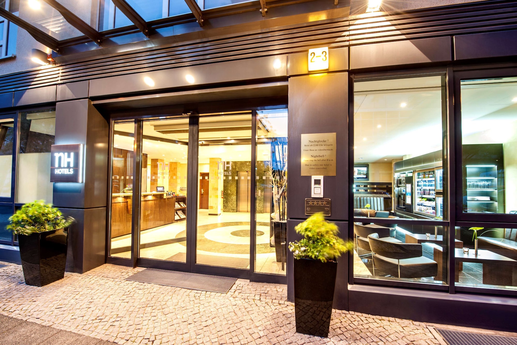 4 Star Hotels