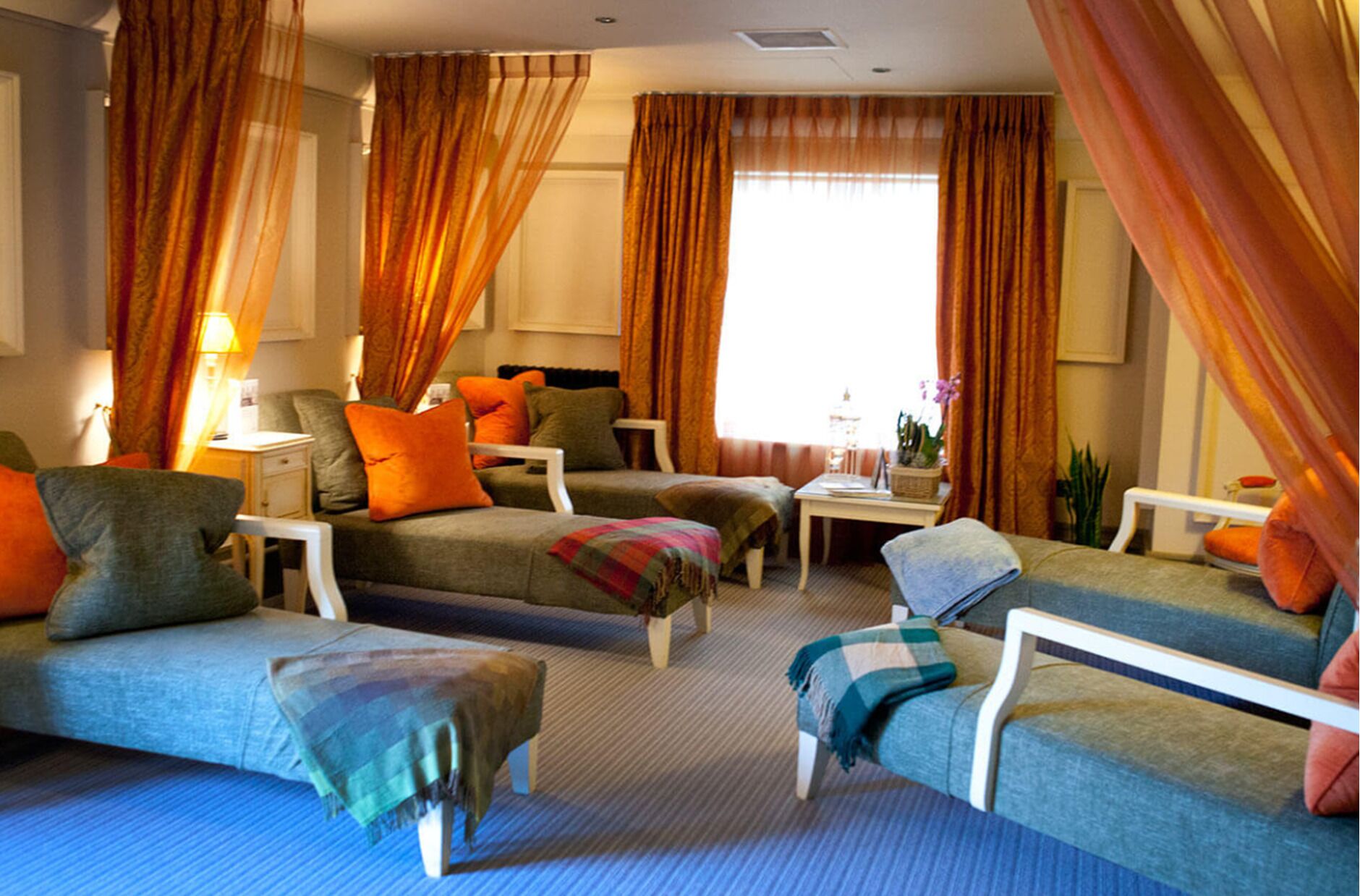 couples treatment room(s), sauna, hot tub, body treatments, aromatherapy