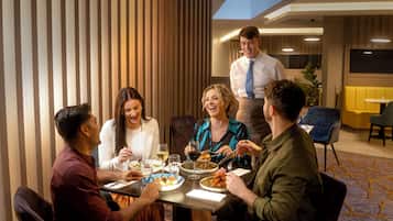 Breakfast and dinner served, Irish cuisine