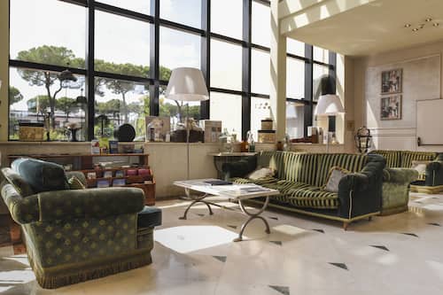 Lobby sitting area