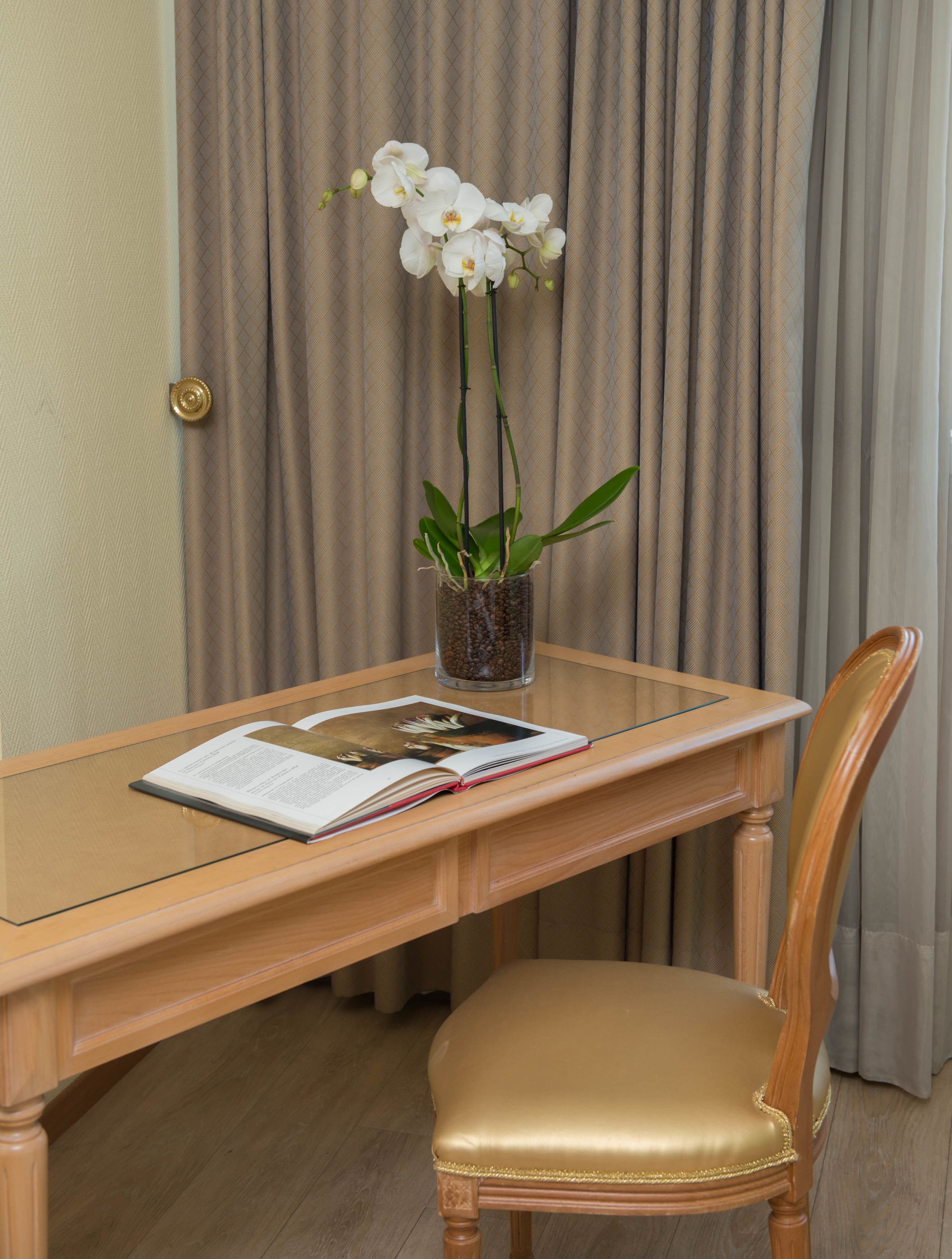 1 bedroom, minibar, in-room safe, desk