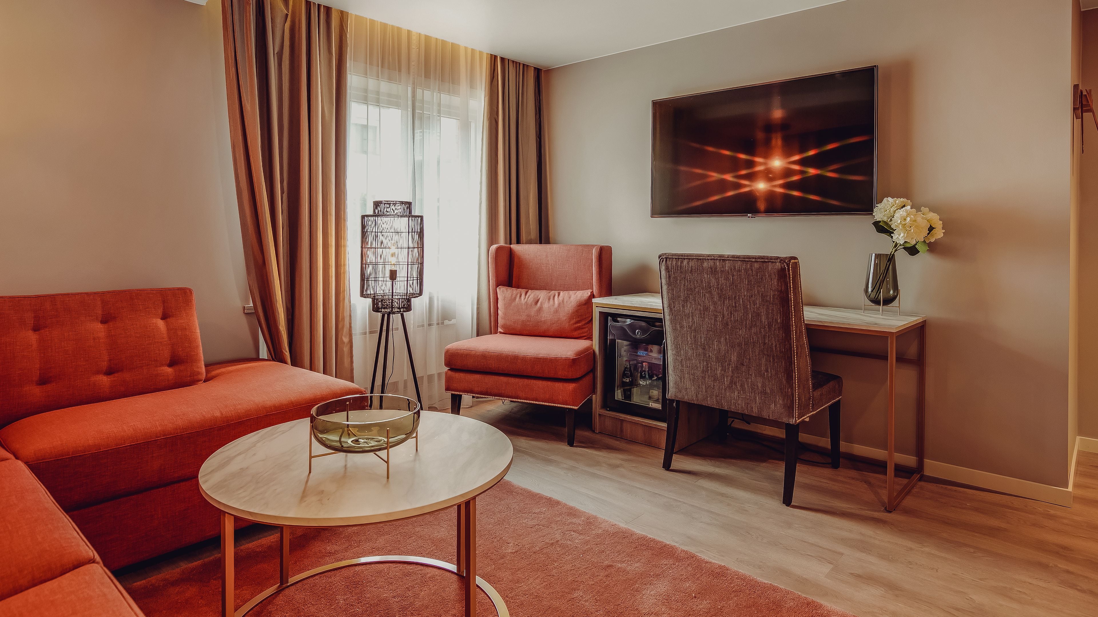 Suite, 1 Double Bed | 迷你吧