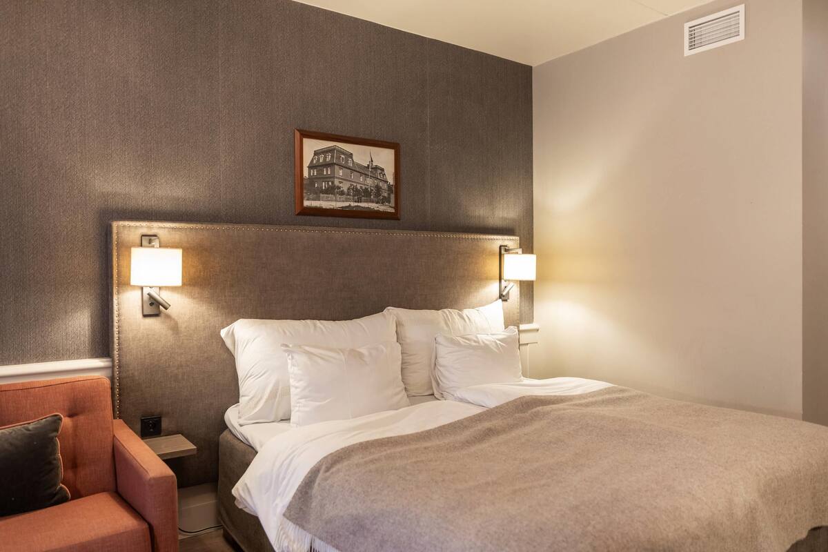 Superior Room, 2 Twin Beds | Gebar bulu kapas, meja, langsir/tirai gelap terus, kalis bunyi 