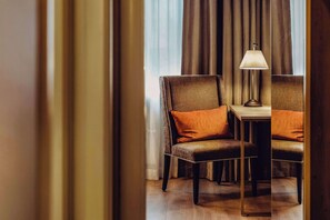 1 dormitorio, ropa de cama de alta calidad, edredones de plumas