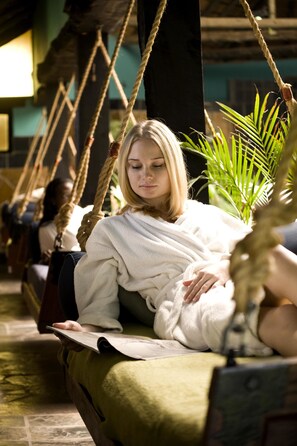 Sauna, steam room, body treatments, aromatherapy, hot stone massages - Misty Hills Country Hotel (Muldersdrift)