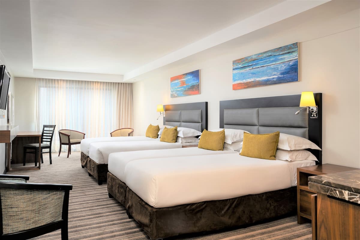 Family Room | 1 bedroom, premium bedding, in-room safe, desk