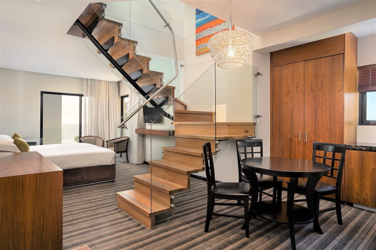 Family Loft | 1 bedroom, premium bedding, in-room safe, desk