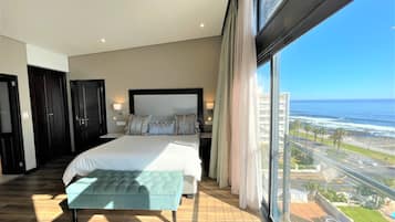 Suite, 1 Queen Bed, Sea View | View from room