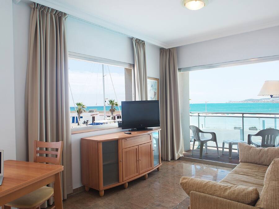 Chambre Double, vue mer (Escapada Romantica) | Coin séjour | Télévision