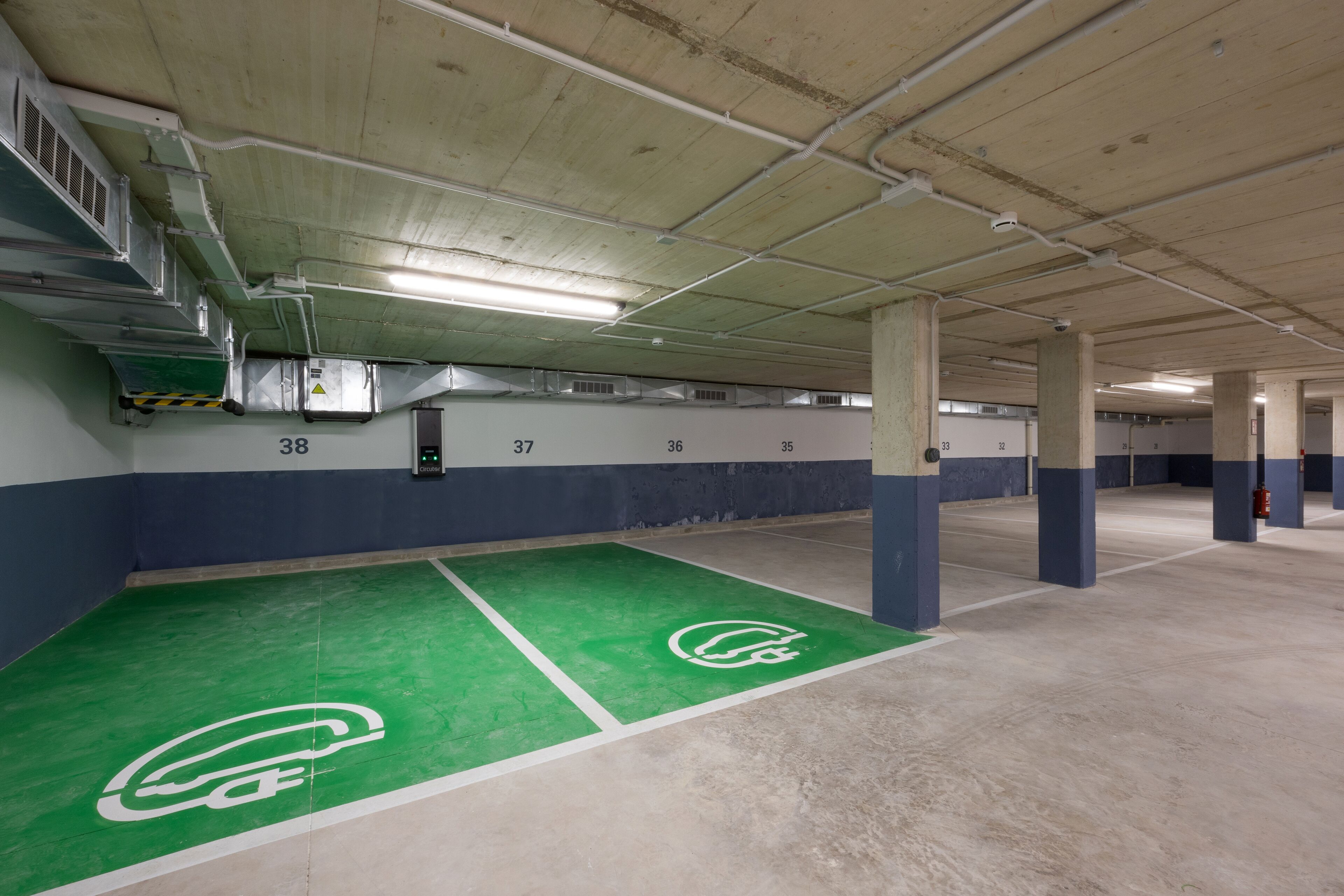 self-parking (surcharge) 22 per day