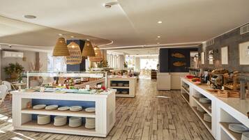 Dagelijks ontbijtbuffet (EUR 22 per persoon)