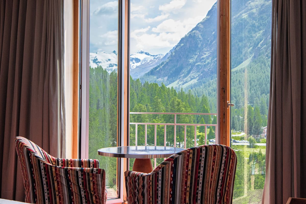 comfort room with south view | 1 bedroom, premium bedding, free minibar, in-room safe