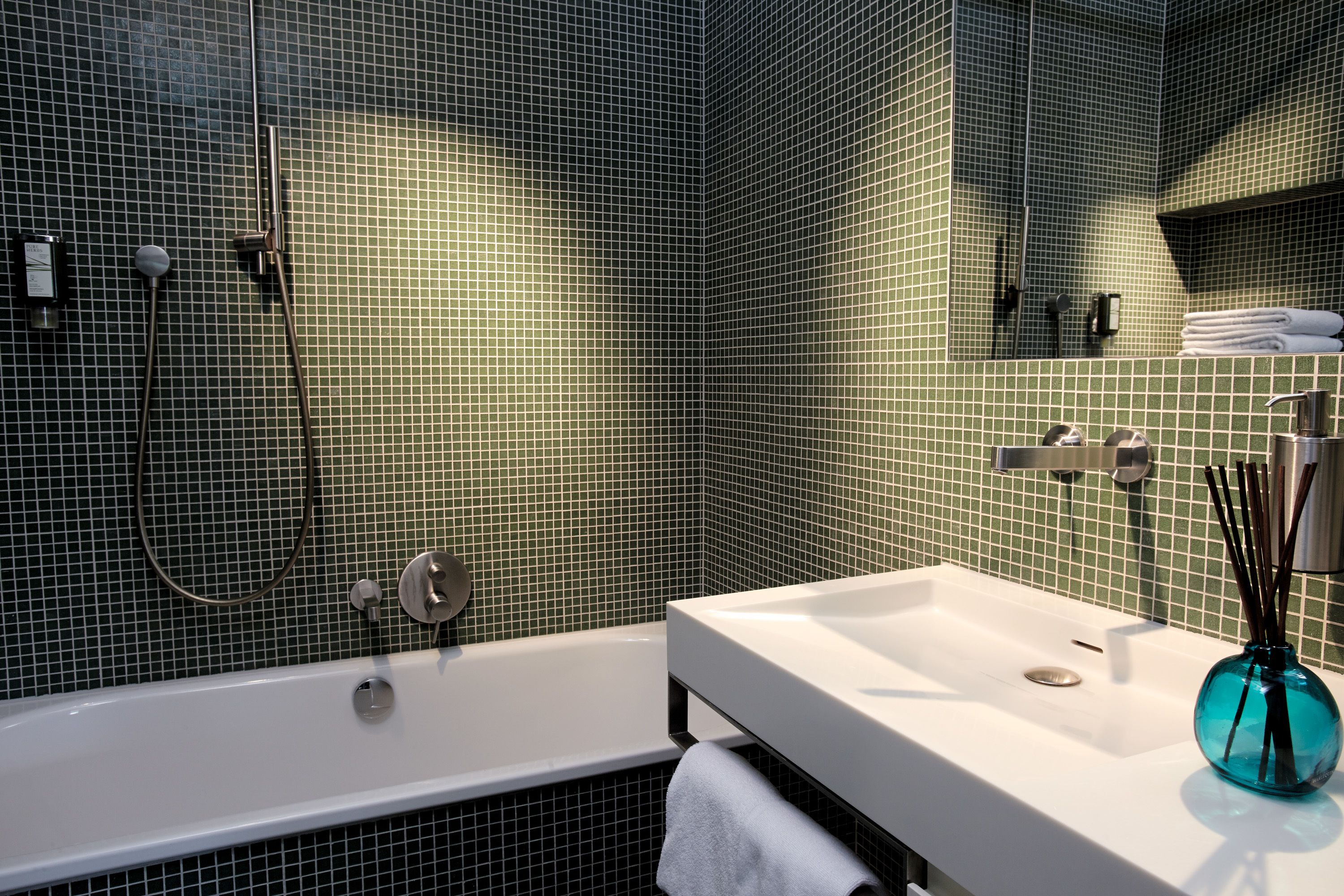 1 bedroom, minibar, in-room safe, free wifi