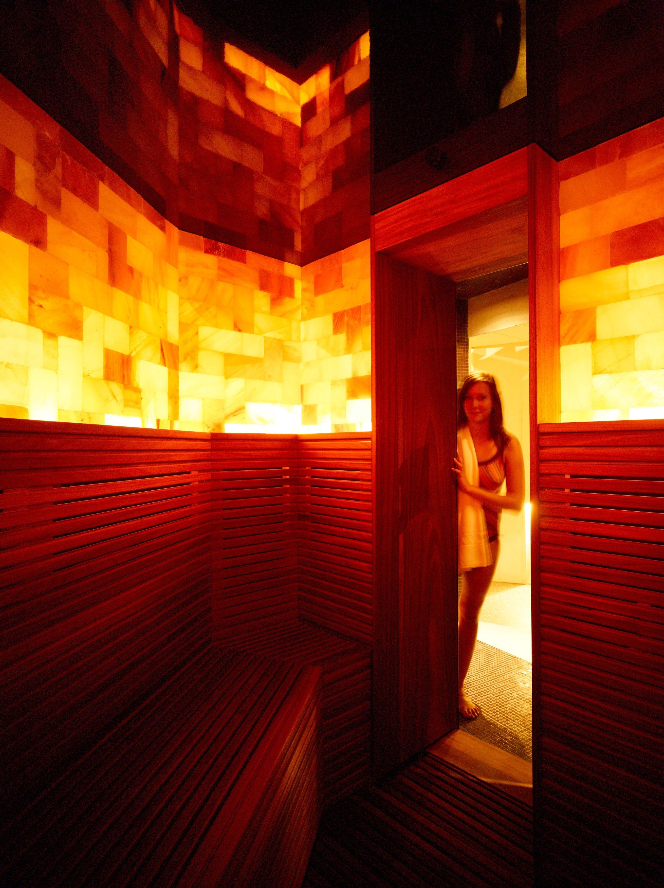 sauna, turkish bath/hammam, body treatments, body wraps, body scrubs