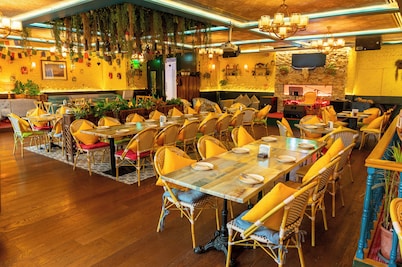 Majestic Premier Hotel