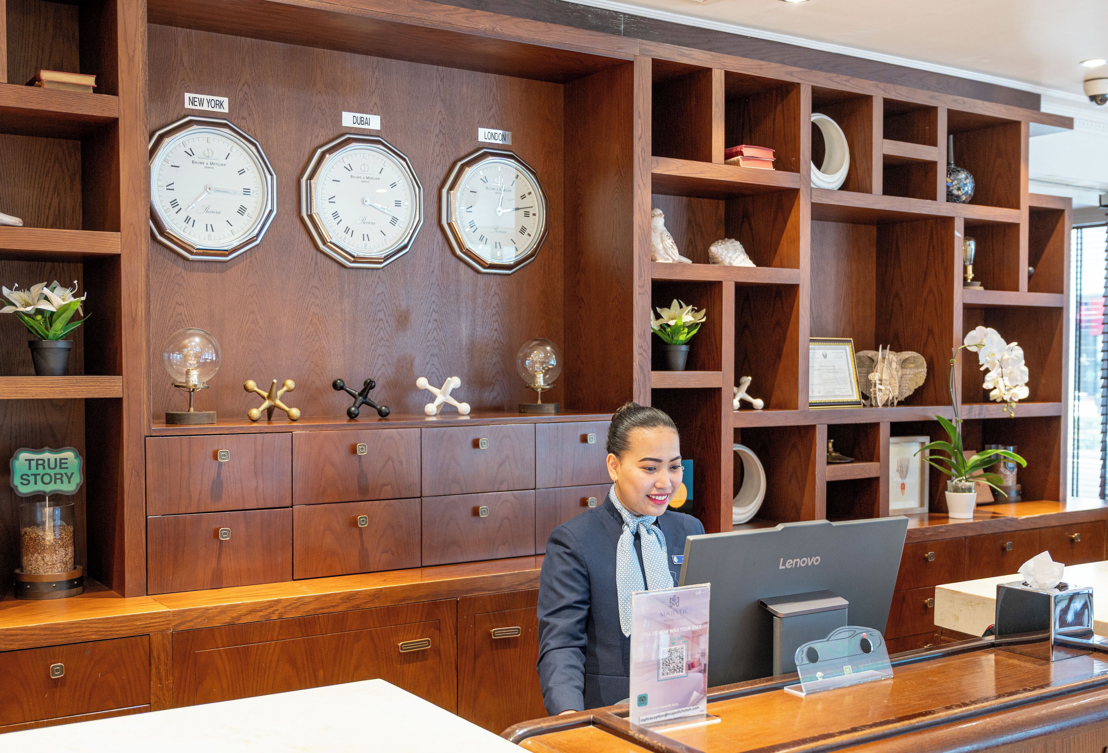 Photo - Majestic Premier Hotel