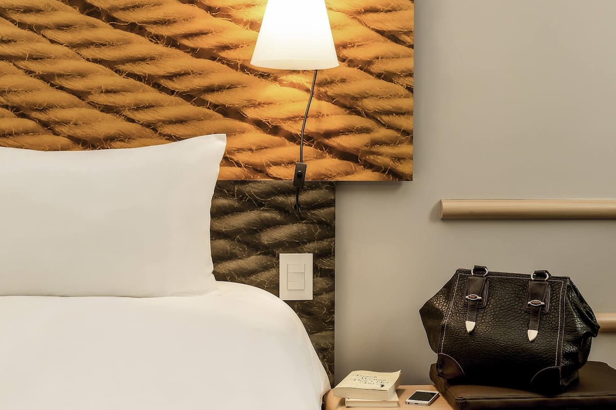 Colchones viscoelásticos y escritorio