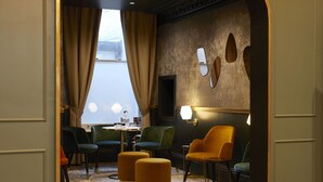 Reception - The Portico Hotel (London)