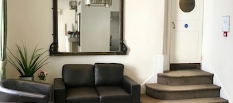 Wedgewood Hotel
