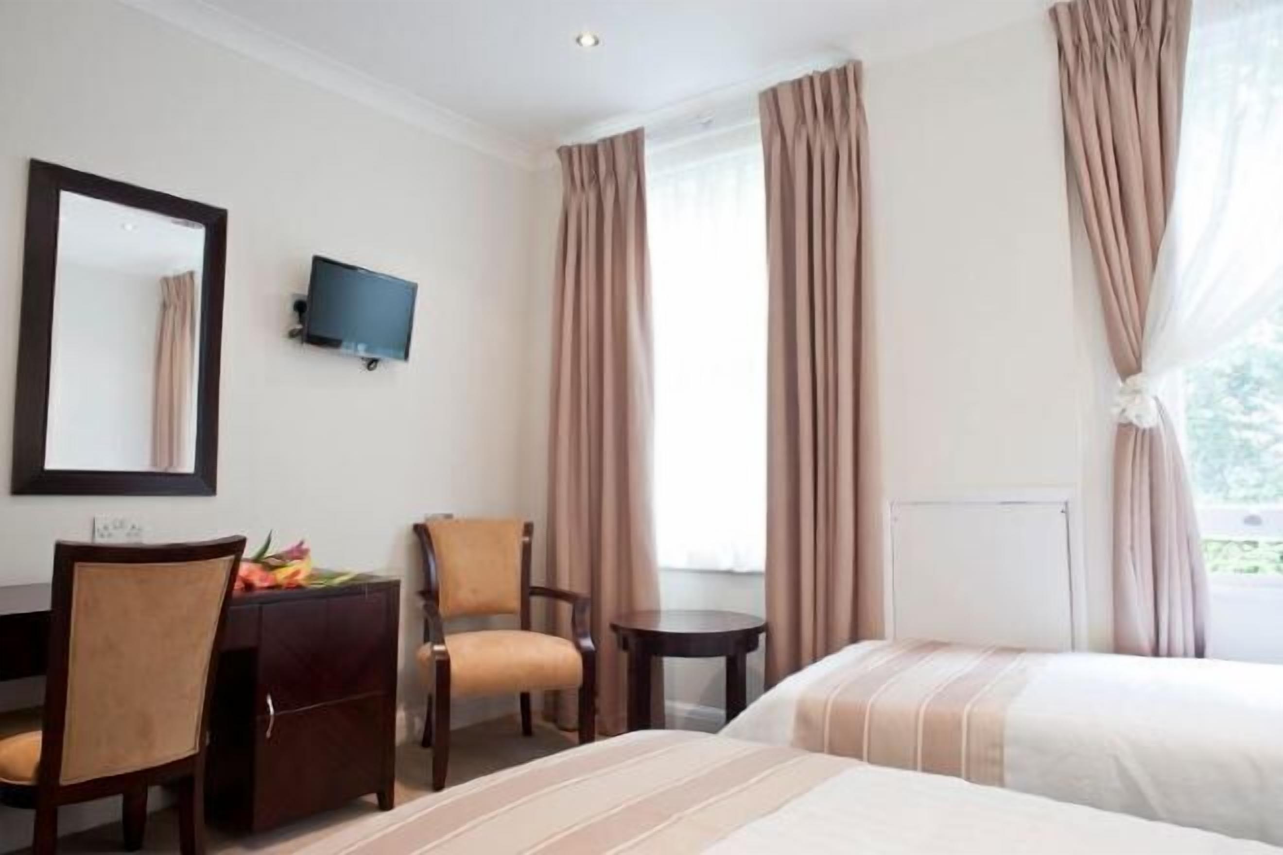 In-room safe, iron/ironing board, free WiFi, bed sheets