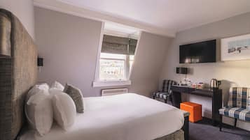 Standard Double Room, Ensuite | Hypo-allergenic bedding, individually decorated, individually furnished