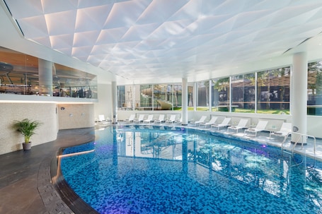 Indoor pool. Crowne Plaza Bucharest by IHG
