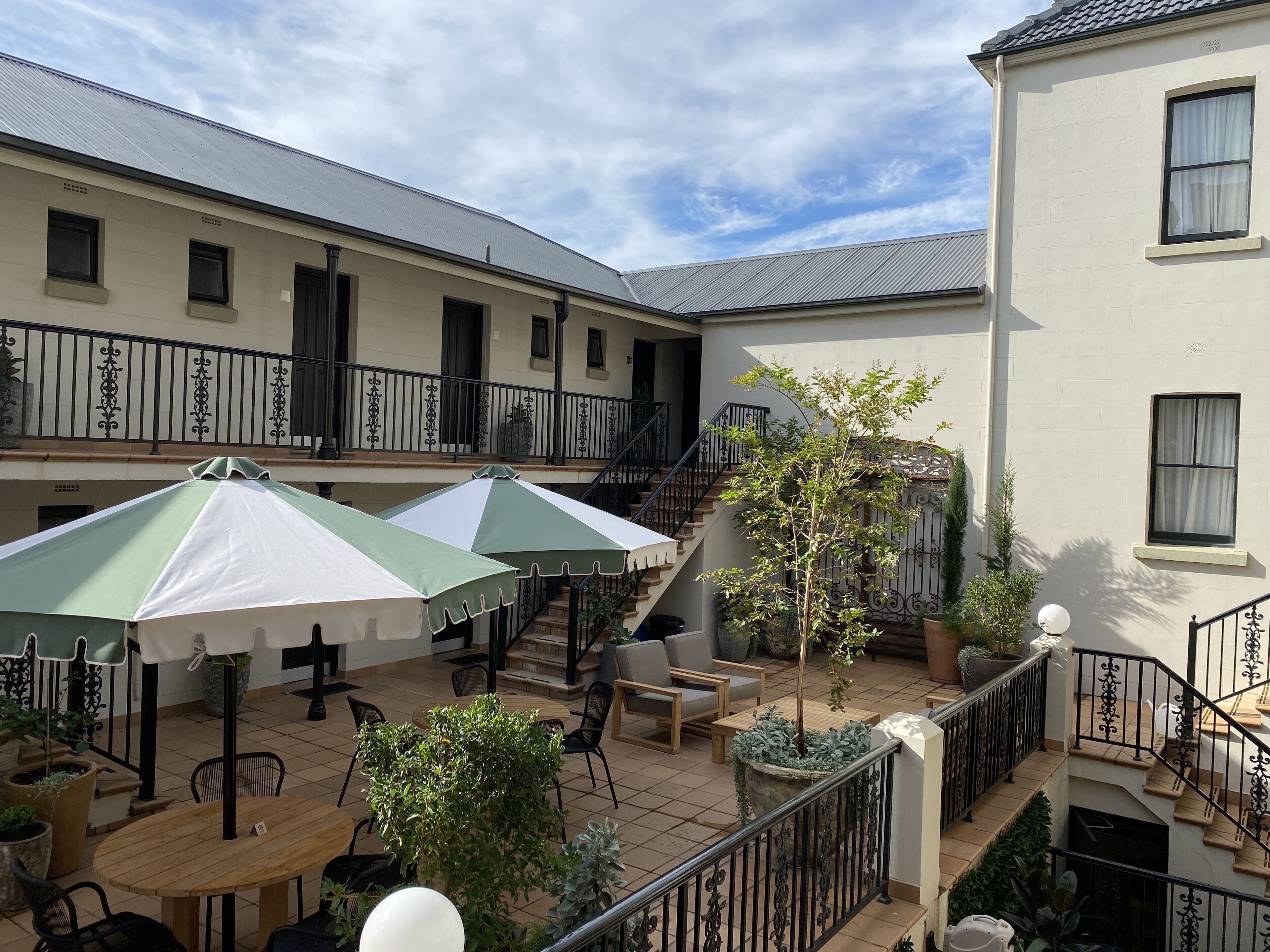 Photo - The Lurline Randwick