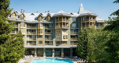 Whistler Cascade Lodge