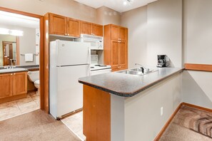 Apartment, 2 Schlafzimmer (Mountain View) | Eigene Küche