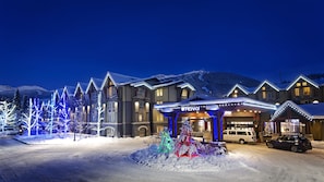 Front of property - evening/night - Aava Whistler Hotel (Whistler)