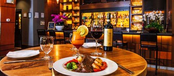 Grand Park Hotel Vancouver Airport, an Ascend Collection Hotel