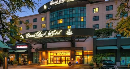 Grand Park Hotel Vancouver Airport, Ascend Hotel Collection