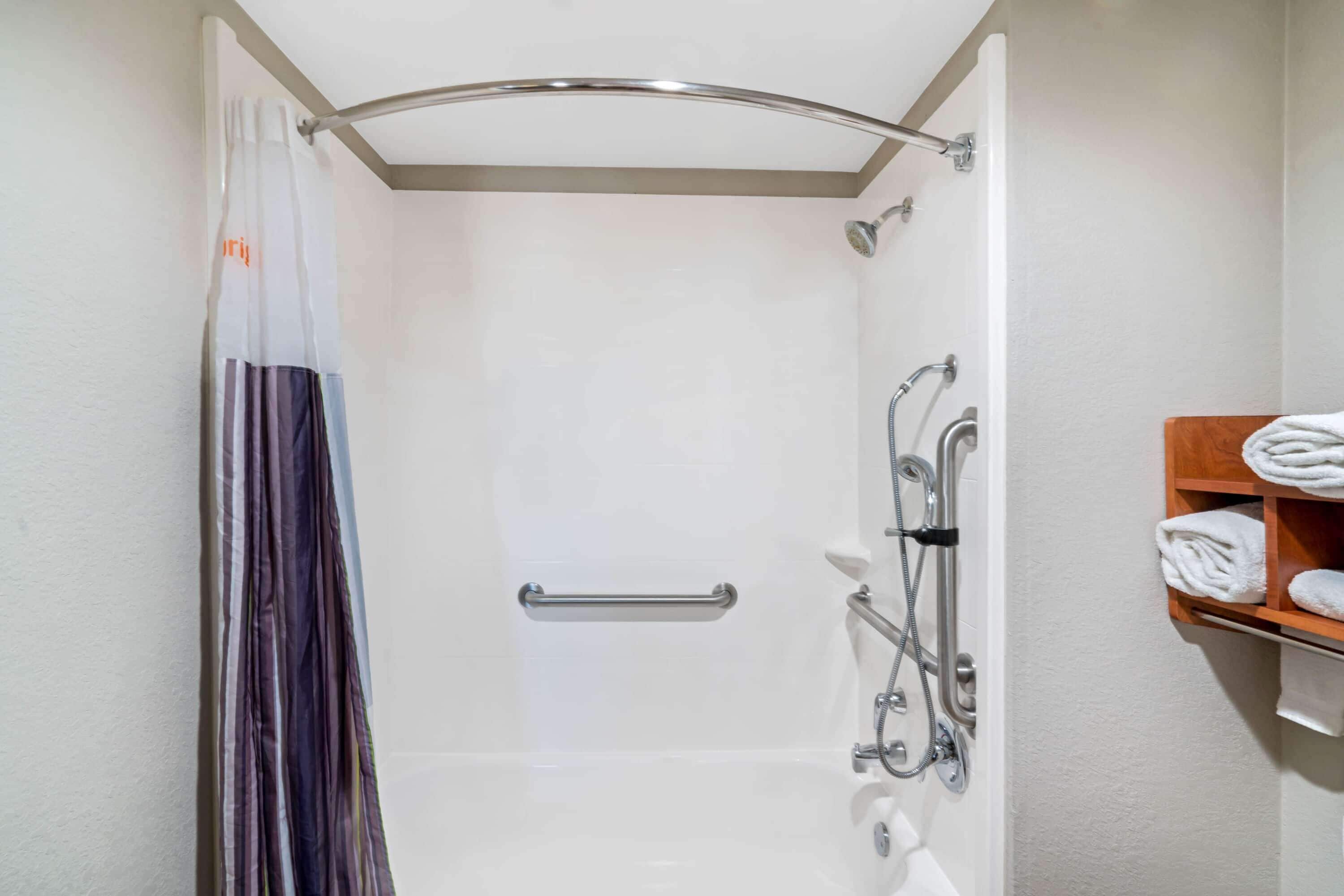 Photo - La Quinta by Wyndham Knoxville North I-75